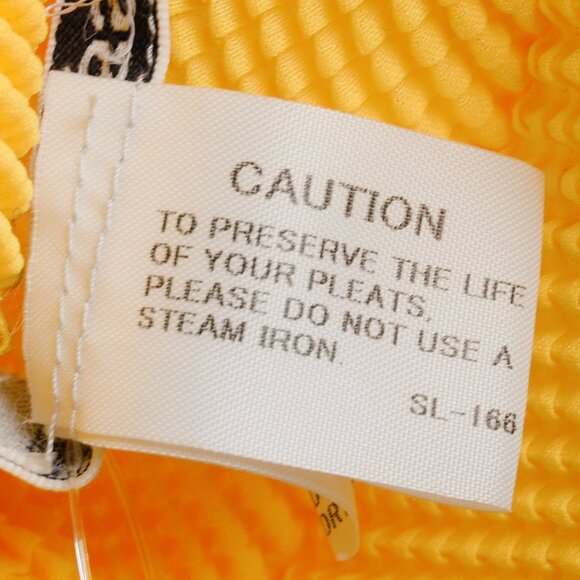 Issey Miyake Bright Yellow Pleat Ruffle Tie Cardigan - Picture 10 of 10